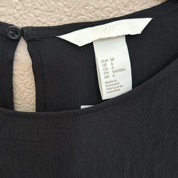 Women’s blouse from H&M - Picture 2 of 4